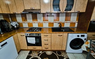 VIILE NOI - casa cu o curte generoasa disponibila imediat - Poză 6