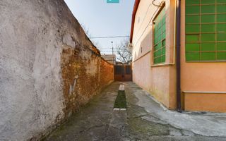 Casă individuală cu teren de 1100 mp și 3 apartamente în curte - Poză 28