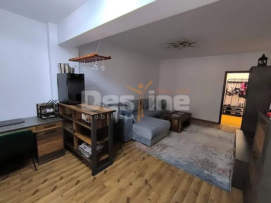 APARTAMENT 3 CAMERE DECOMANDAT  CARTIERUL LATIN - Poză 4