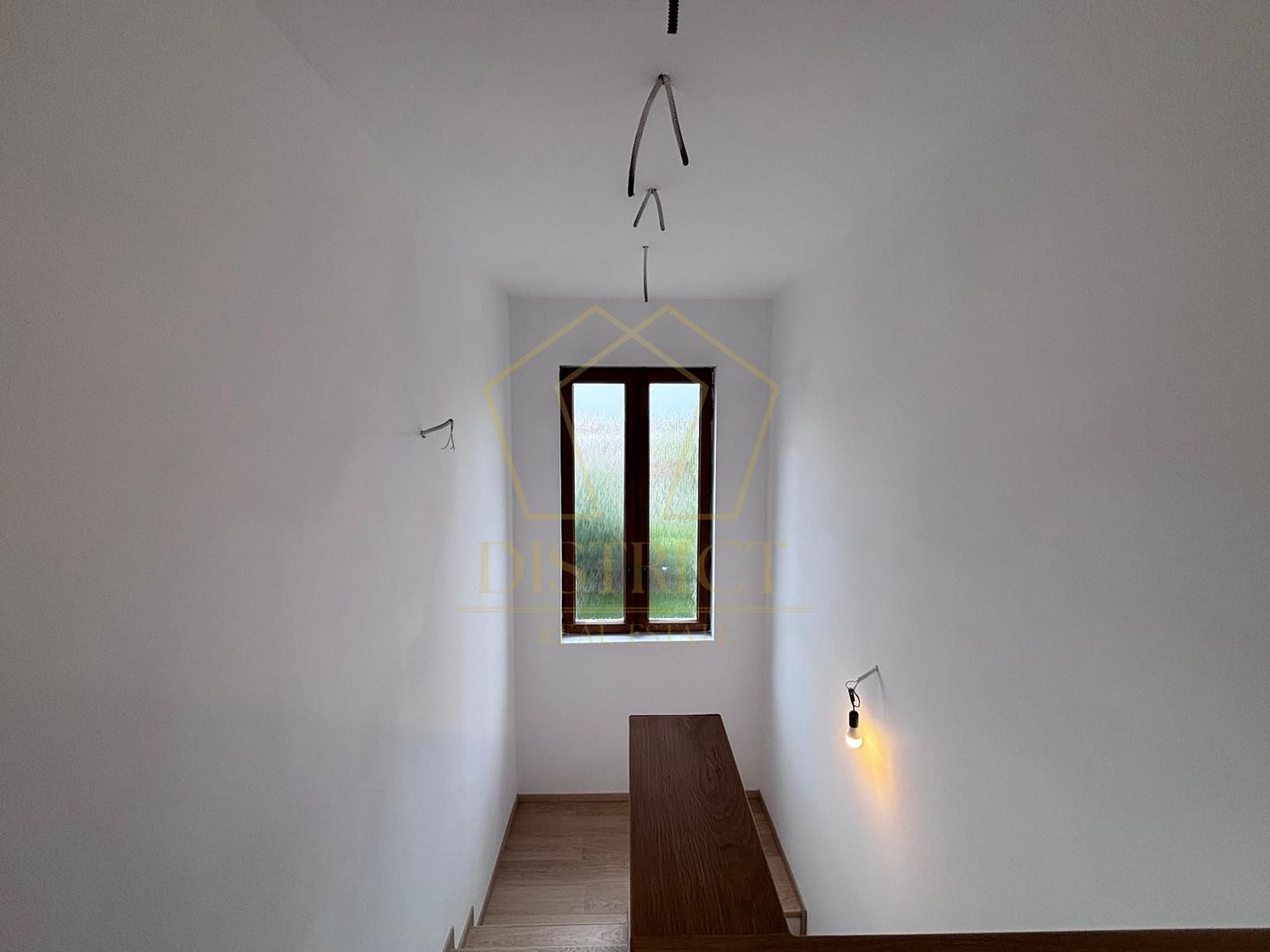 Duplex modern cu 5 camere, birouri sau rezidential  | Dumbravita - Poză 11