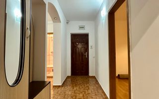 Apartament 4 camere cu garaj zona Strand- V.Aurie - Poză 16