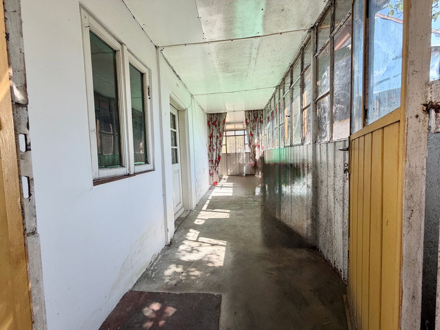 Casă cu teren 251 mp – zona Andronache, Strada Mențiunii - Poză 7