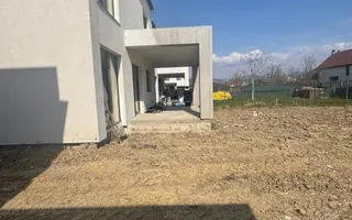 !!! Ultima casa dintr-un complex de 5 case-sat Sasar !!! - Poză 16