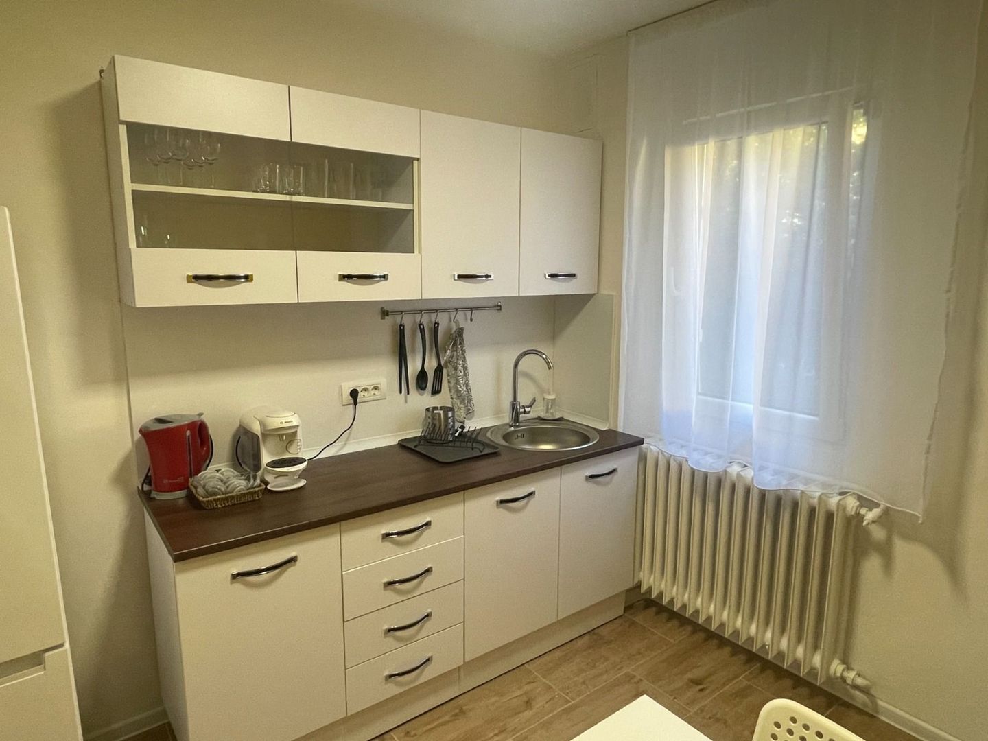 Apartament-2 camere-Super Pozitie - Poză 3