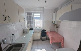 2 camere decomandate | Central, Mihai Viteazu| Etaj 2, orientat Sud| - Poză 4