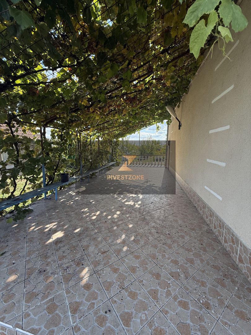 Casă cu teren central în Miersig 20 km de Oradea - Poză 24