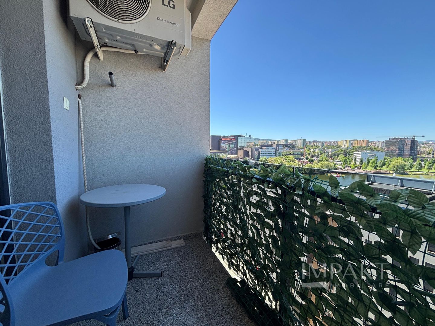 Apartament 2 camere LUX cu vedere spre lac - Poză 10