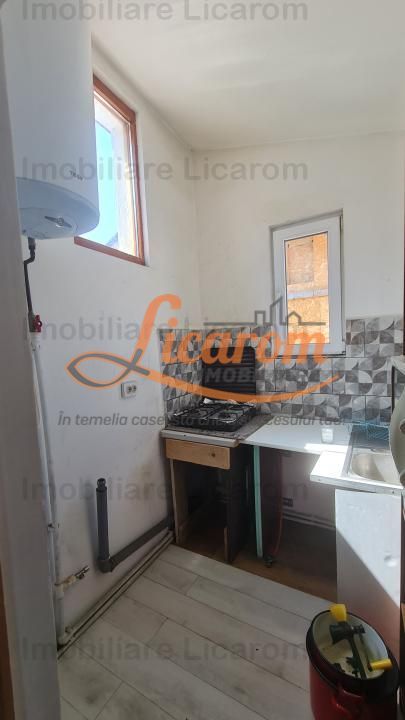 Proprietate in Cristian cu trei constructii+o fundatie,450000euro - Poză 16