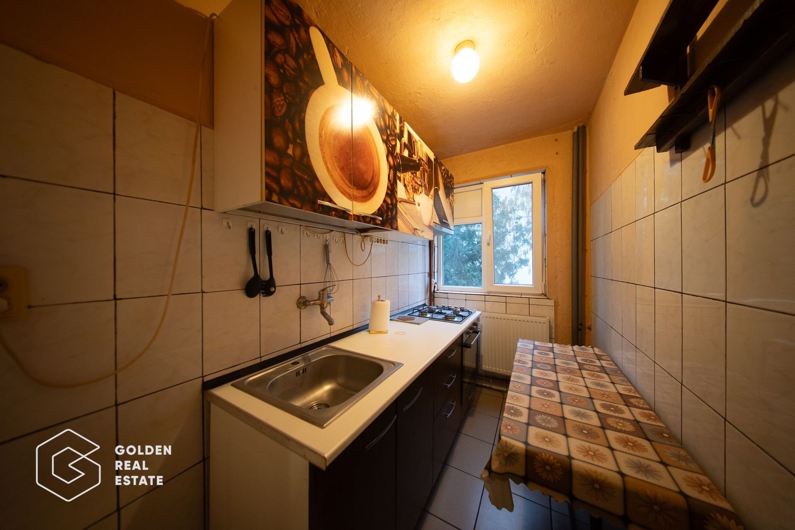 Apartament 4 camere, etaj 1, centrala proprie, zona Vlaicu - Poză 9