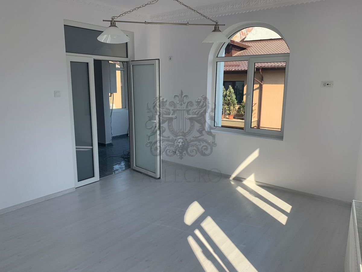 Casa Individuala | Vasile Lascar - Eminescu | 355 mp utili | 9 Camere - Poză 11