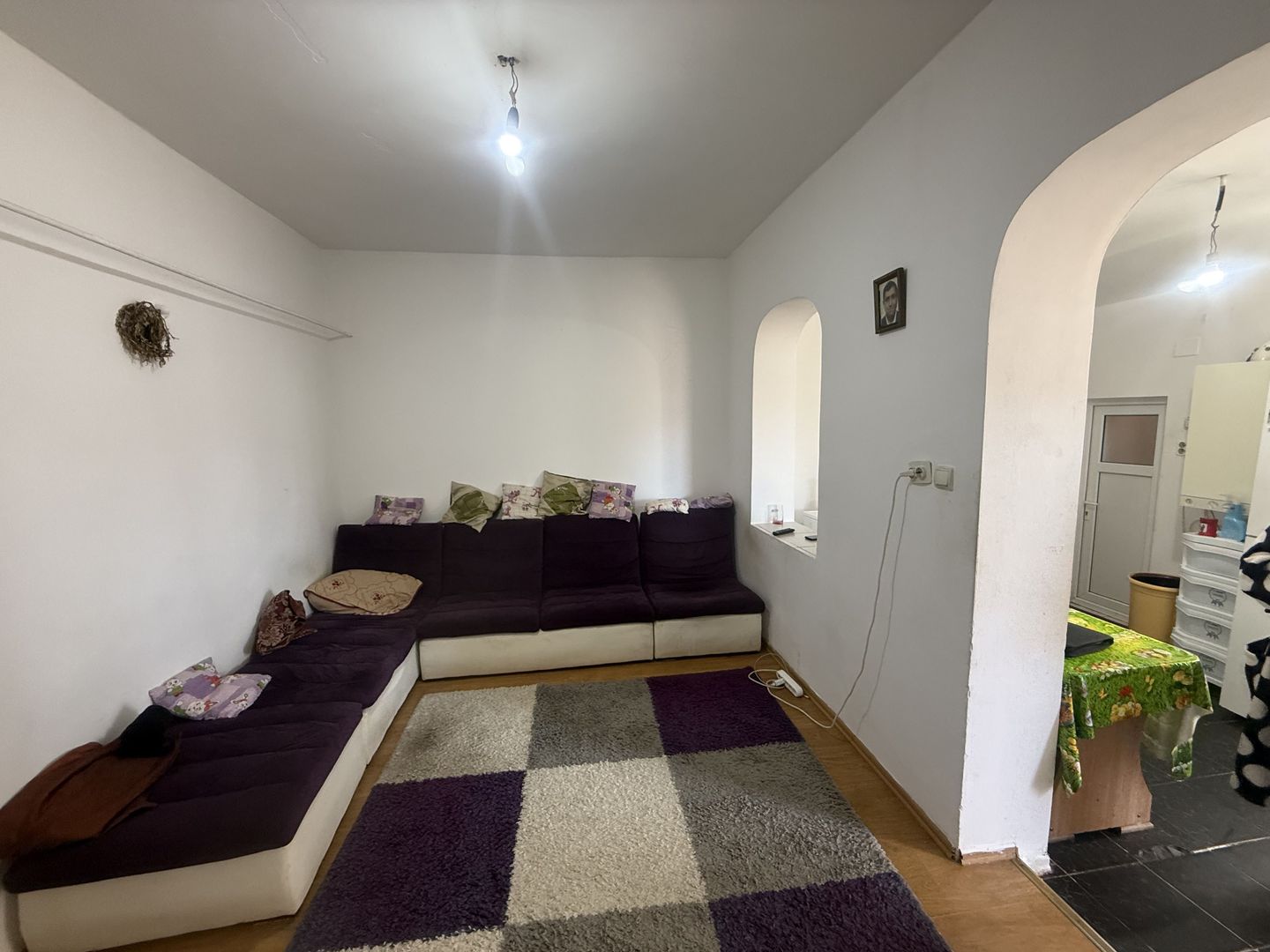 Apartament 2 cam in Vila etaj 1 + pod + curte 34 mp Campina - Poză 5