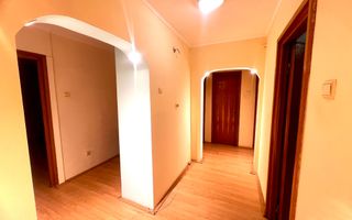 Apartament 4 camere – Etaj 1/4 – Zona Ostroveni - Poză 2