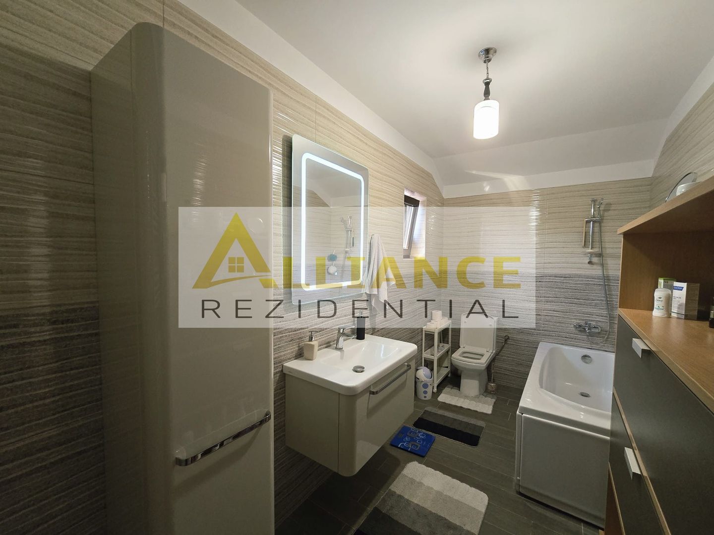 Casa Berceni: 4 cam, 2 bai, curte, incalzire pardoseala, panouri 6kW - Poză 19