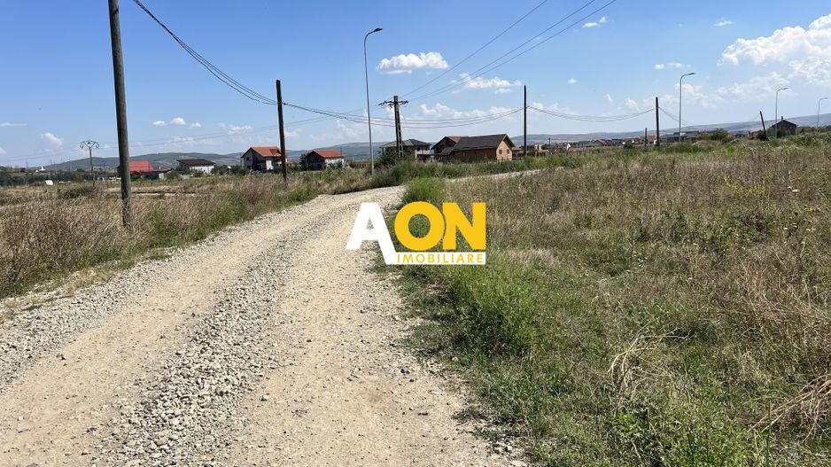 Teren intravilan cu toate utilitatile, 24ml deschidere, zona Micesti - Poză 1