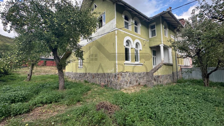 Casă de vânzare în comuna Raciu jud. Mureș - Poză 1