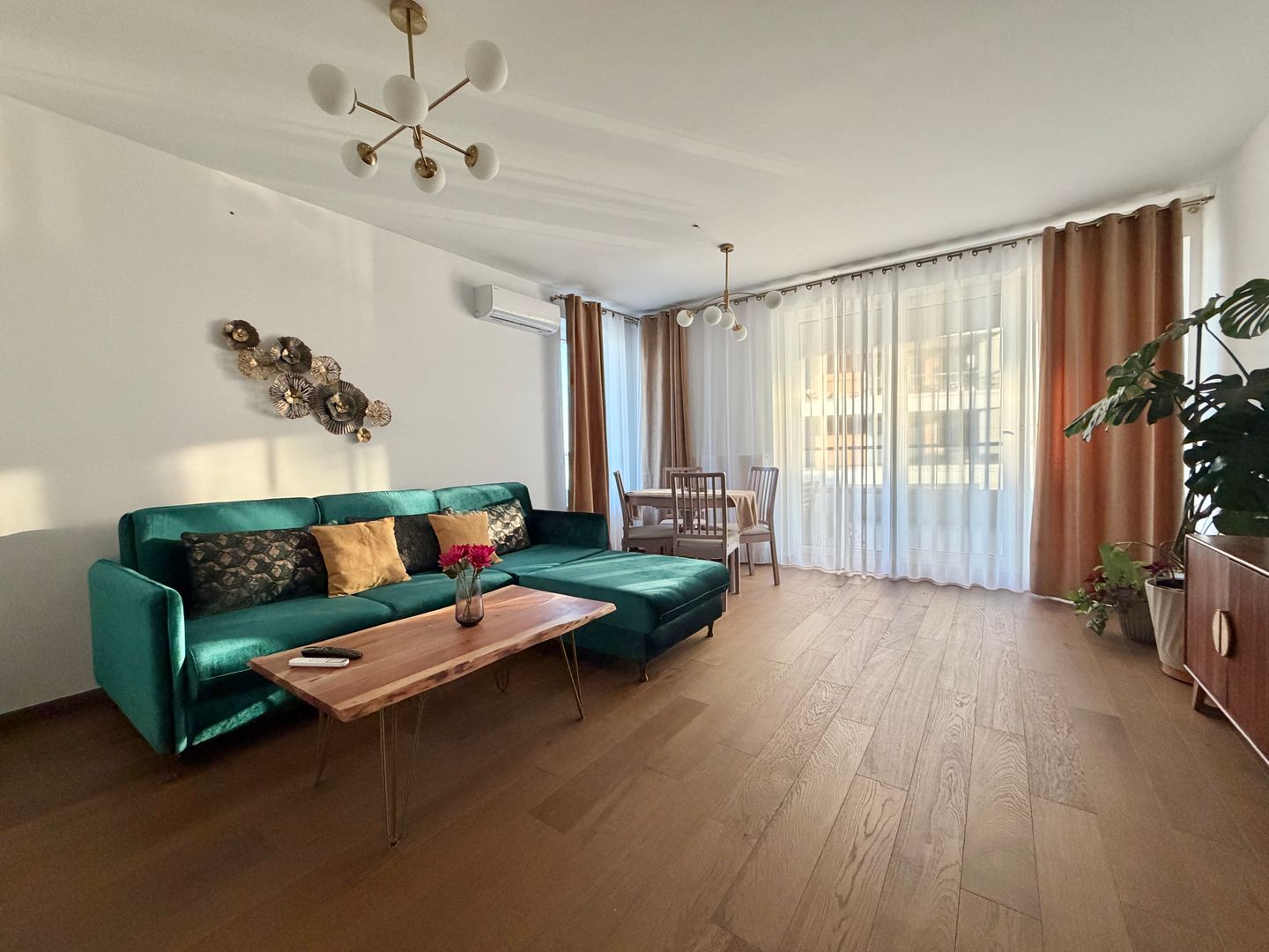 Apartament 3 camere | Terasă de 24,7 mp | Lebăda Lake Residence - Poză 1