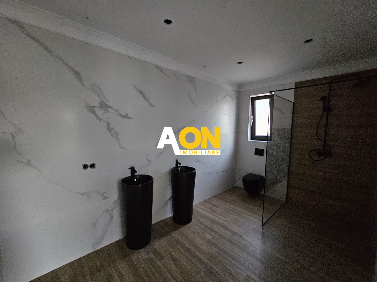 Casa 4 camere, 2 bai, 866 mp teren, predare la cheie, Micesti - Poză 12