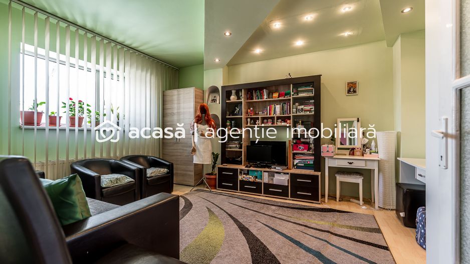 Casă spațioasă în mijlocul orasului, Str. Constantin Brâncuși - Poză 6