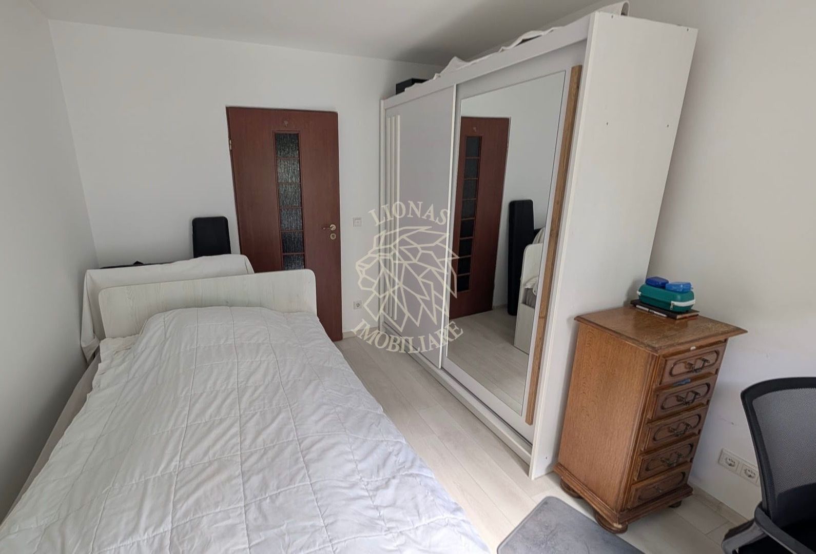Apartament 3 camere-balcon-parcare-Zona Libertatii - Poză 3