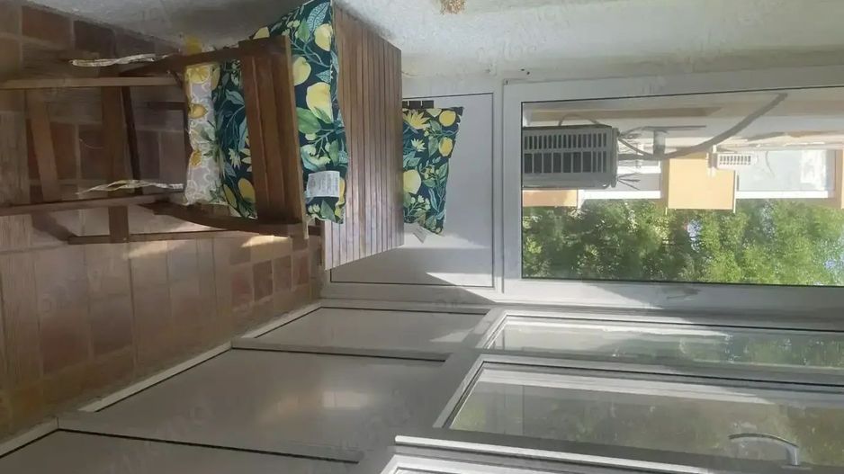 Apartament 3 camere Dambovita etaj 2 cu centrala - Poză 7