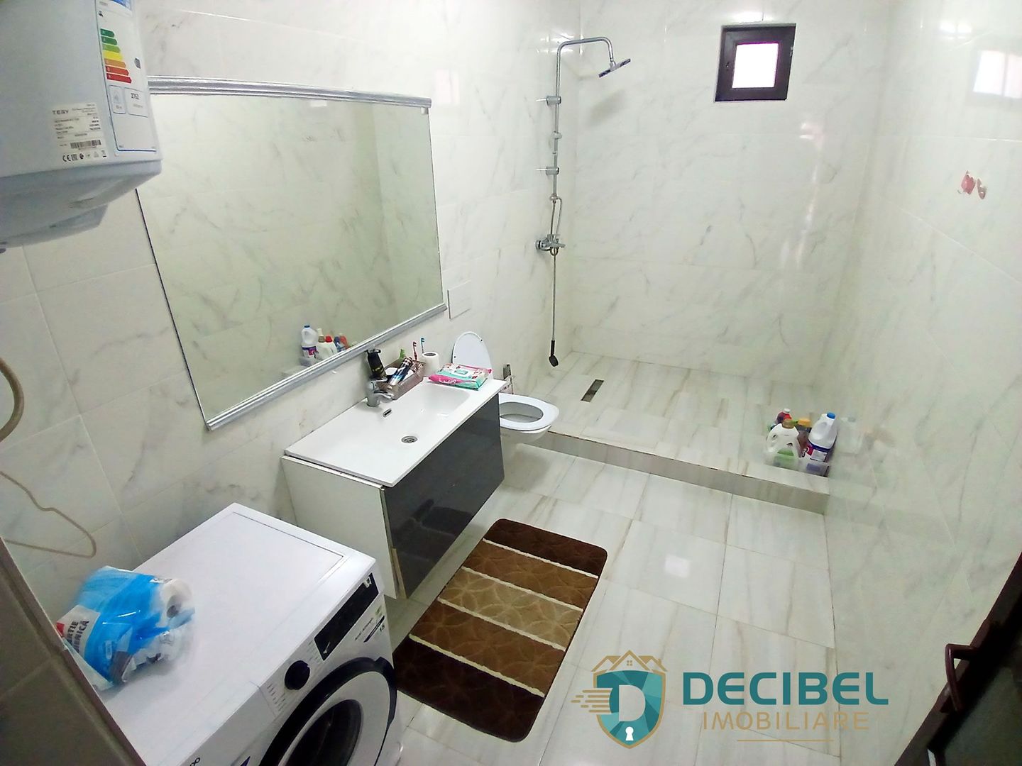 Vilă Spațioasă cu 6 camere, 234mp construiți, în Cartier Tineretului - Poză 10