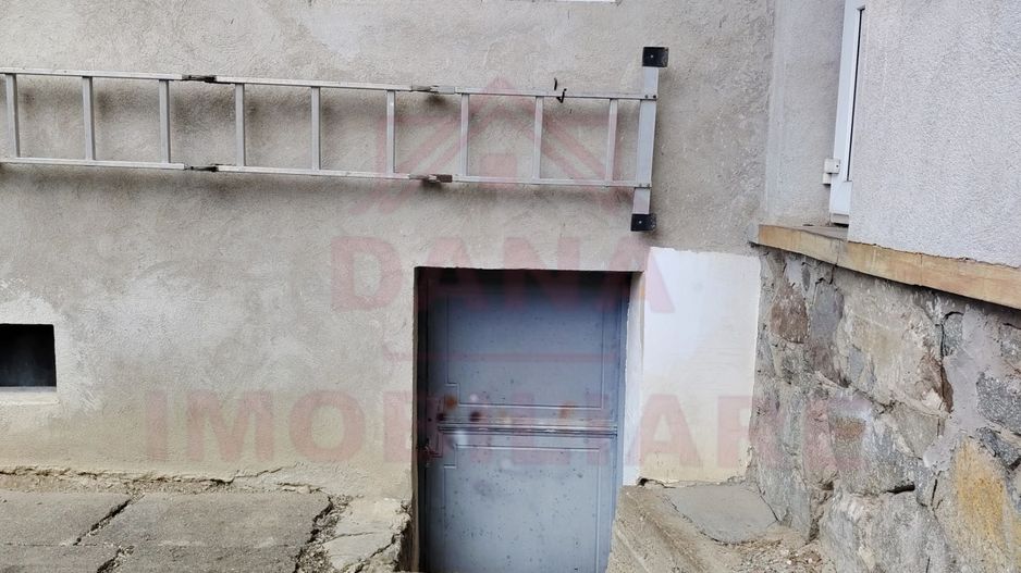 CASĂ DE VÂNZARE 5 CAMERE ÎN OȚELU-ROȘU, \JUD. CS - Poză 21