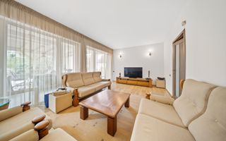 Vila ideala pentru locuința, clinica sau birouri! - Poză 7