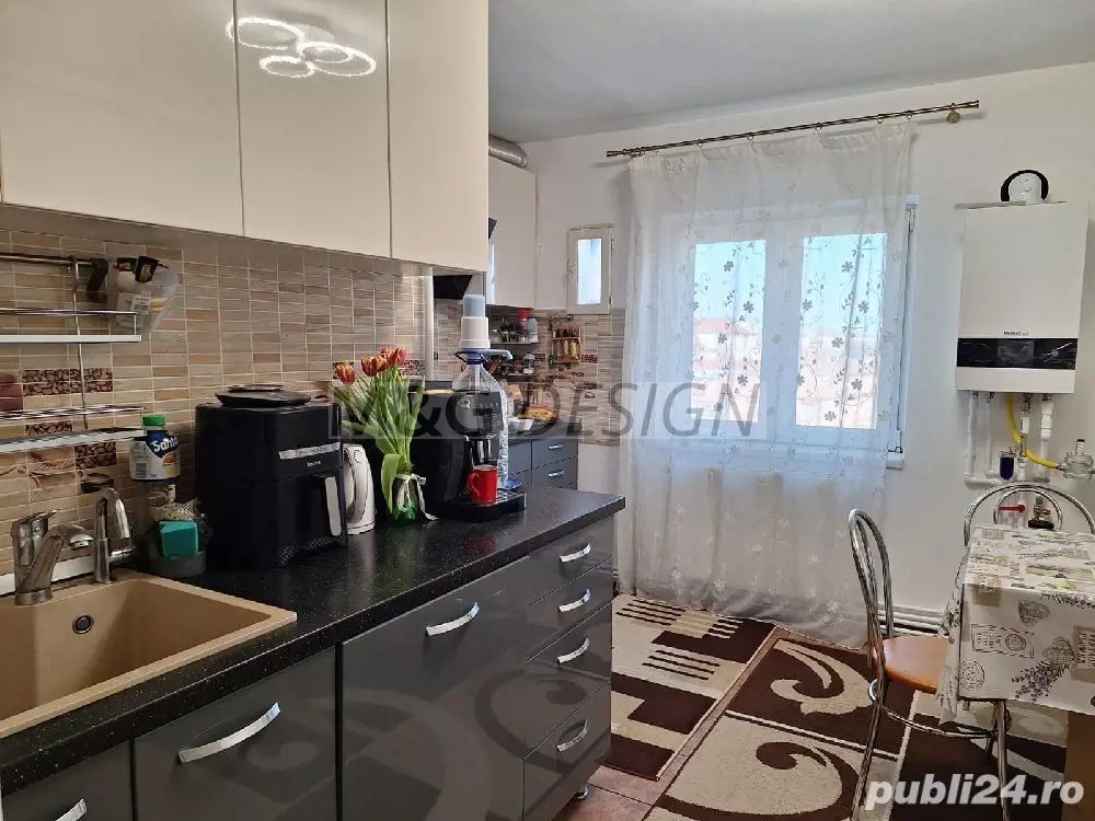 Apartament 4 camere zona lipovei - Poză 3