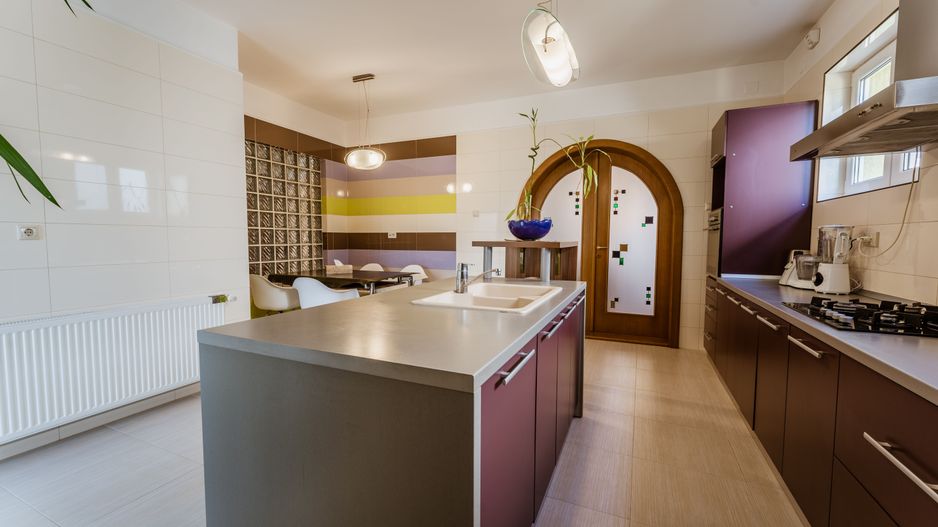 Casa ideală pentru familia ta,  zona Pârneava - Poză 5