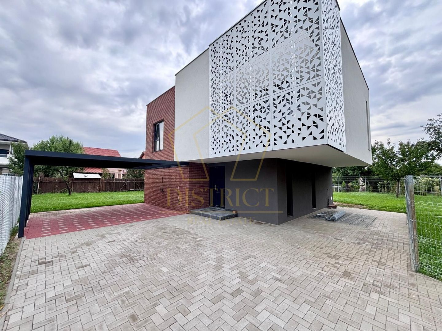 Casa individuala superba cu 4 camere | Ciarda Rosie - Poză 1