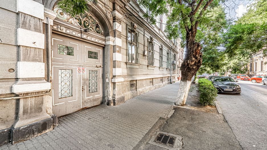 Apartament impozant, în centrul orașului Arad - Poză 1