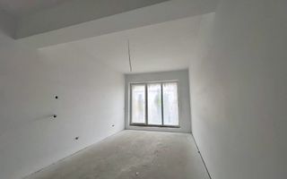 Apartament 2 camere, decomandat, ansamblu nou Calea Surii Mici - Poză 2