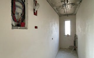 Duplex despartit prin camera tehnica - 4 Dormitoare - Urseni - Poză 15