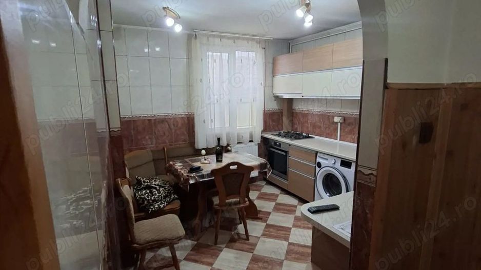 APARTAMENT SPATIOS  ZONA BERCENI - Poză 1