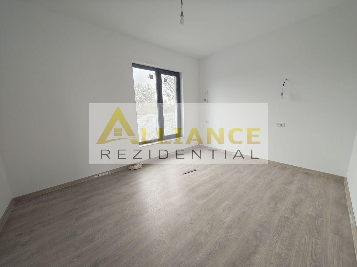 Casa parter  | 73 mp utili | Incalzire in pardoseala | Comuna Berceni - Poză 4