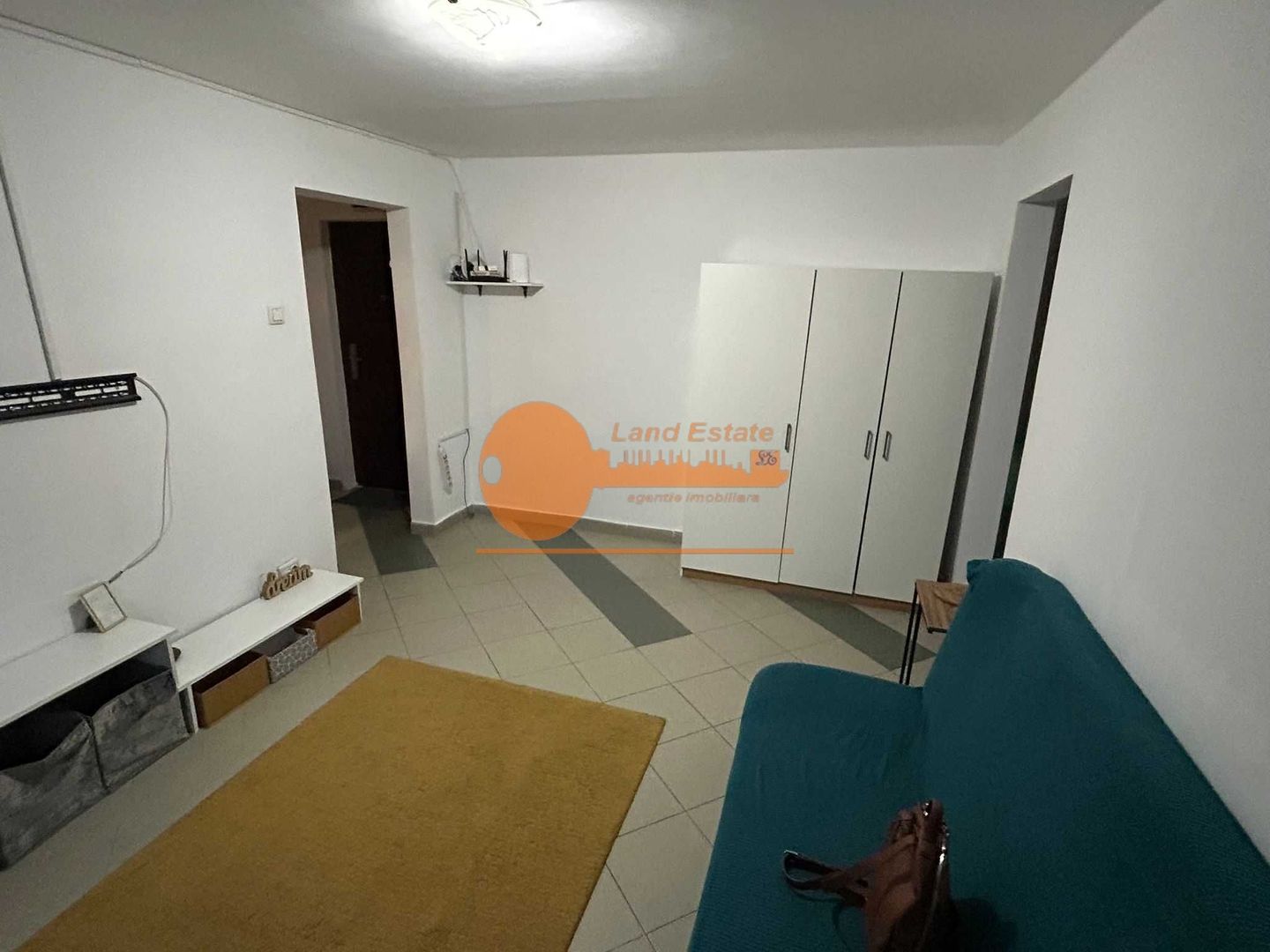 Apartament 2 camere – Piața Veteranilor  Locație excelentă: - Poză 2