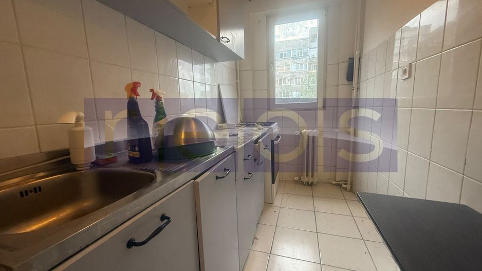 DE VANZARE APARTAMENT 3 CAMERE  | ETAJ 6/10 | LUJERULUI  | METROU - Poză 5