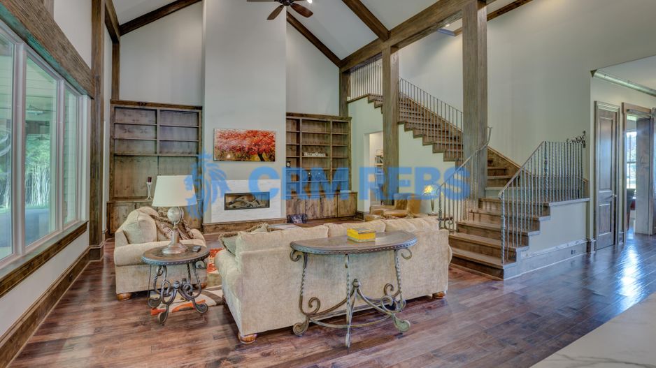 Vila unica cu 5 camere langa lac - Poză 1