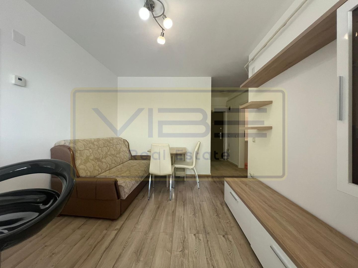 Apartament 2 dormitoare living Nicolina T Neculai - Poză 4