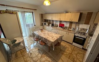 Vila cu 8 camere de vanzare, teren 1580mp, Zona Praid - Poză 18