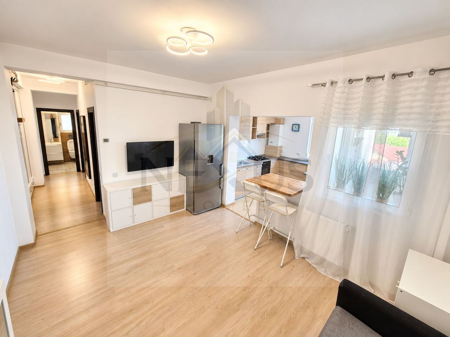 Apartament 3 camere decomandat | Mobilat și utilat complet - Poză 1