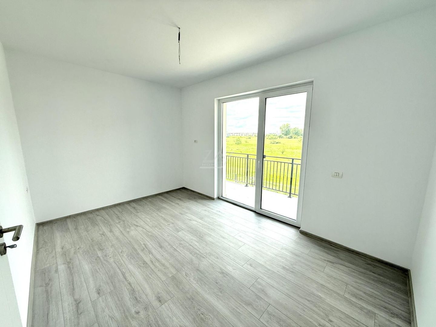 Bloc nou ESO. 1,2,3 Camere . Finisaje la alegere. - Poză 4