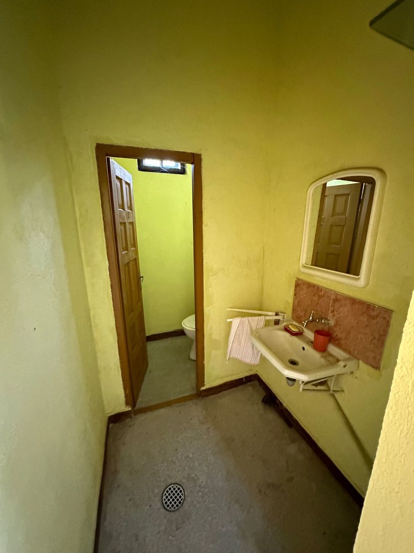 Proprietate compusă din 2 case - Poză 17