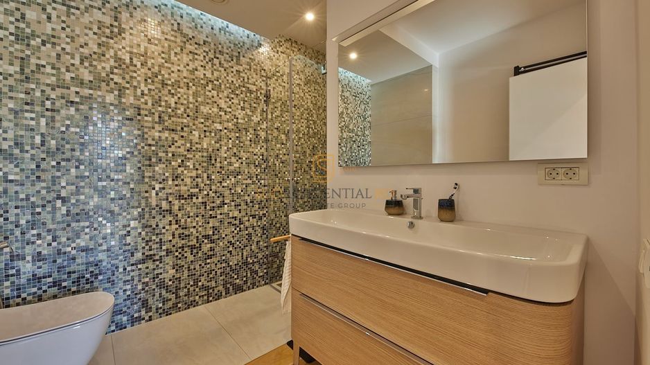 Vila spectaculoasa cu 6 camere, finisaje premium, zona Corbeanca - Poză 13