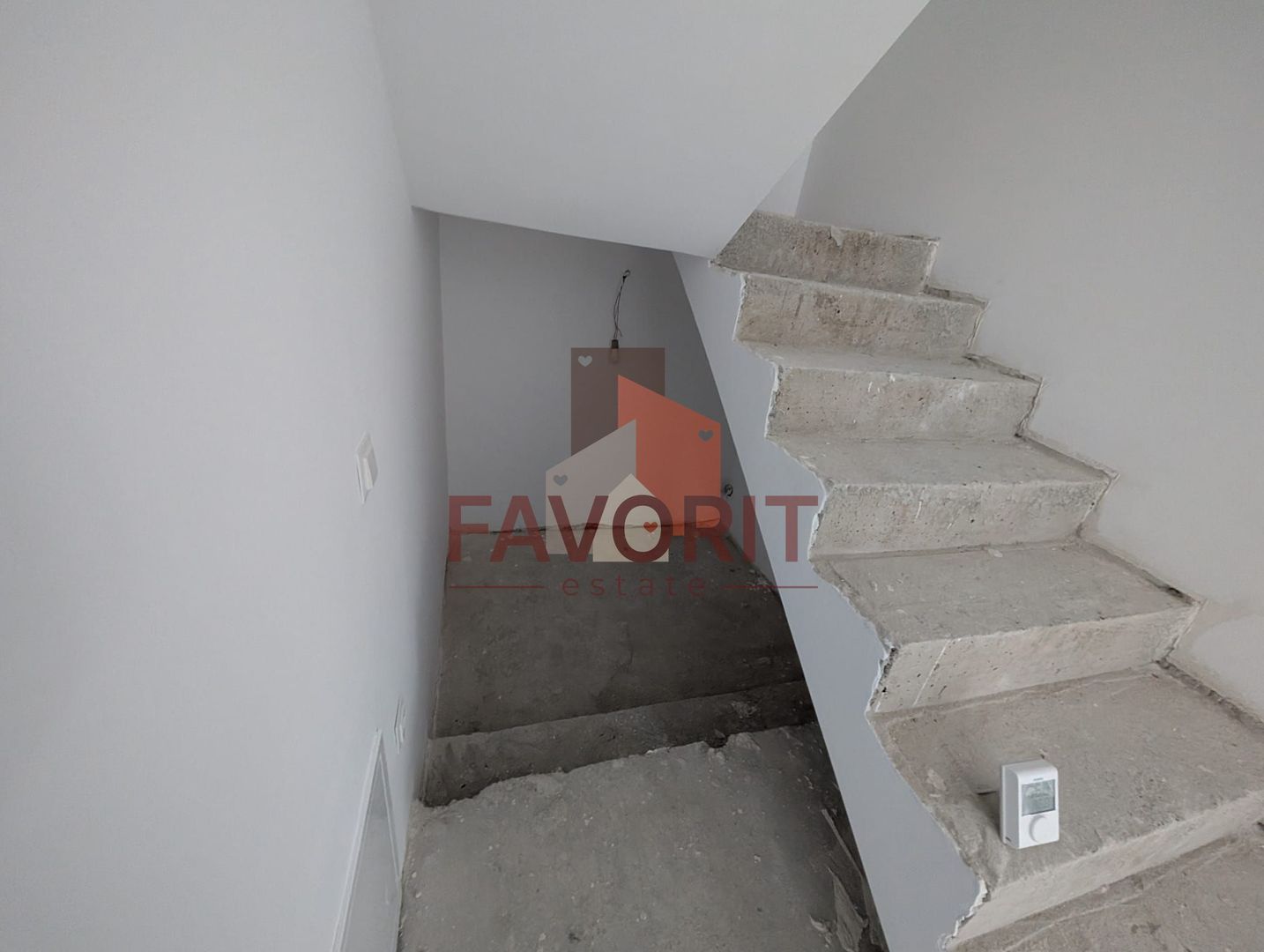 Casa individuala | Parter + Etaj | Asfalt | Toate utilitatile | - Poză 11