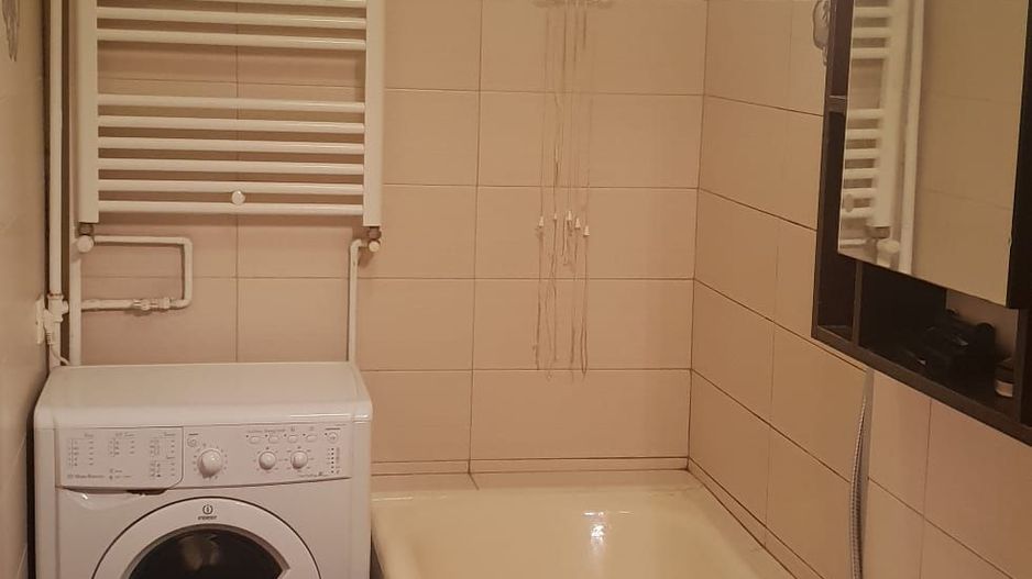 GARSONIERA - CRANGASI, BUCATARIE INCHISA, MOBILAT/UTILAT MODERN - Poză 5