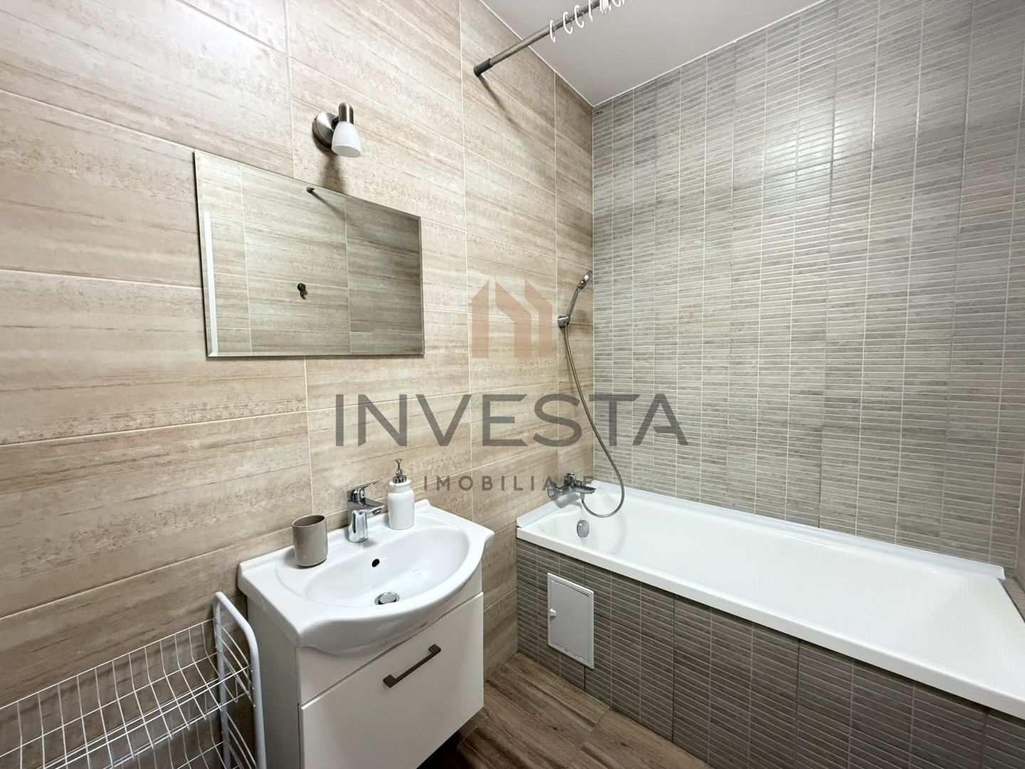 Apartament de inchiriat 2 camere si loc de parcare subteran- Europa - Poză 7