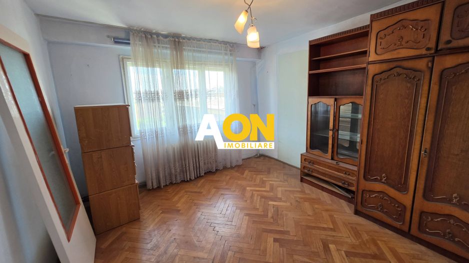 Apartament 3 camere, Cetate, 65 mp utili, et.5. Necesita renovare - Poză 5