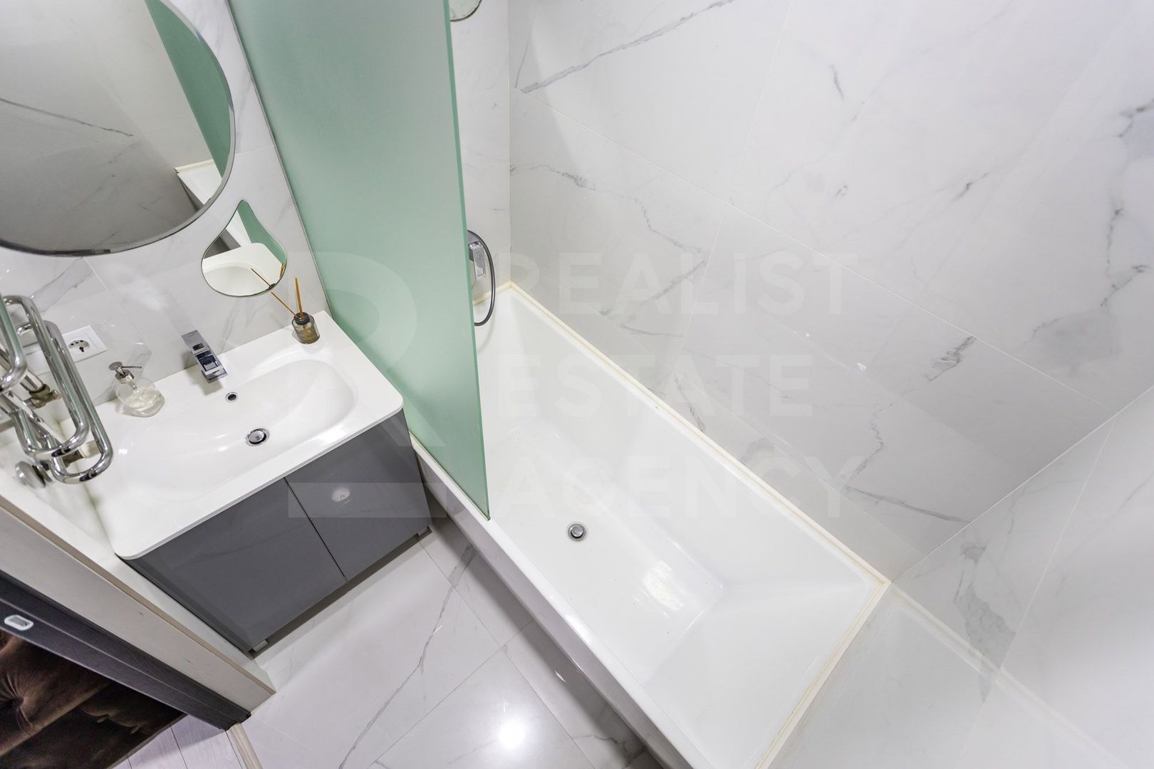 Chirie, apartament, 3 camere, strada Nicolae Testemițanu, Centru - Poză 11