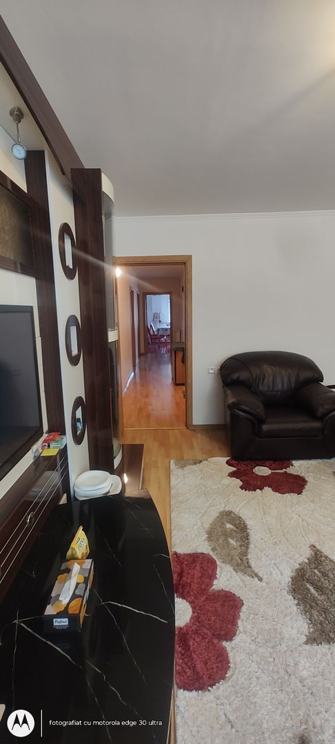 P+1, 250 mp utili 338 mp teren - Faleza Nord - Poză 9